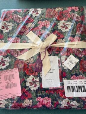 J. Crew Floral Duvet Cover Set - Red, Pink, Cream, Green